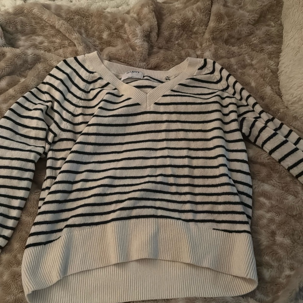 Old navy striped sweater